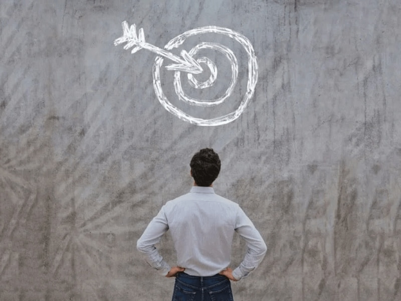 Hãy theo đuổi đam mê và lý tưởng khi bạn còn có thể